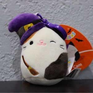 NWT Cam The Cat squishmallow clip